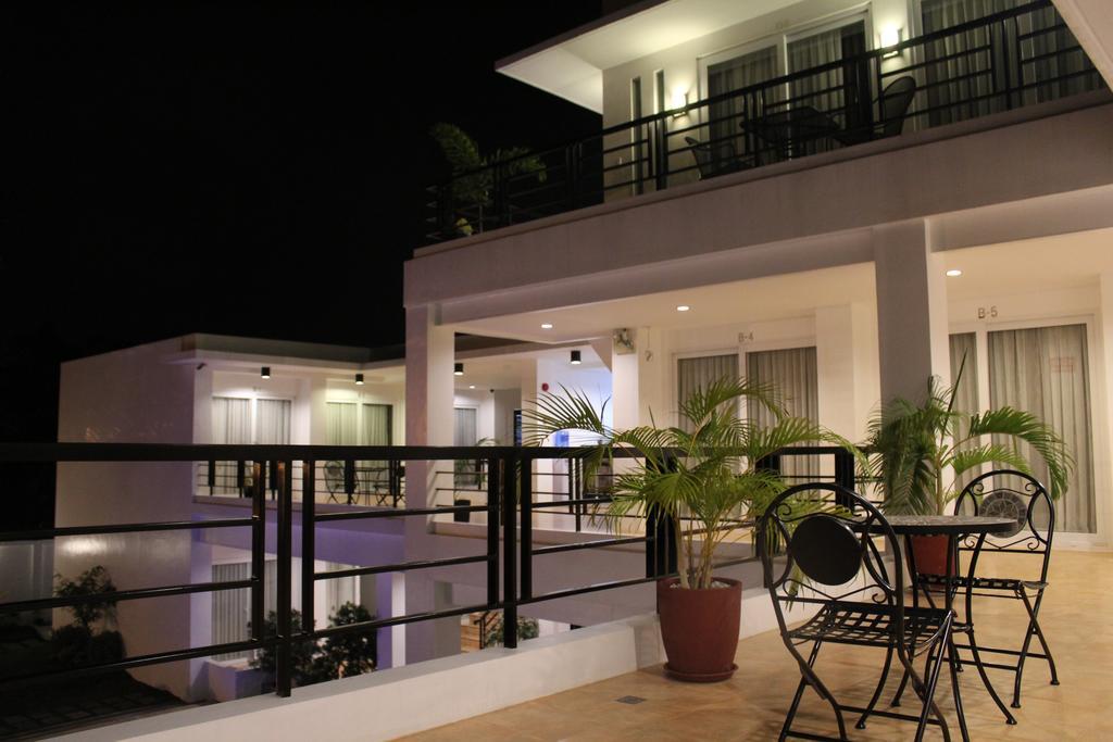 Be-Ing Suites Davao Bagian luar foto