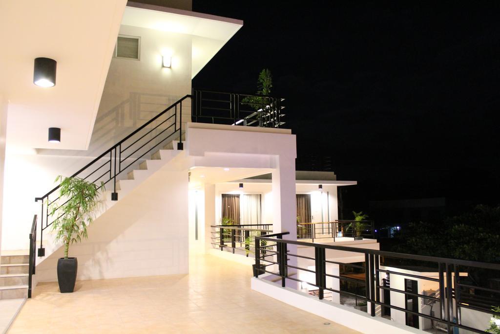 Be-Ing Suites Davao Bagian luar foto